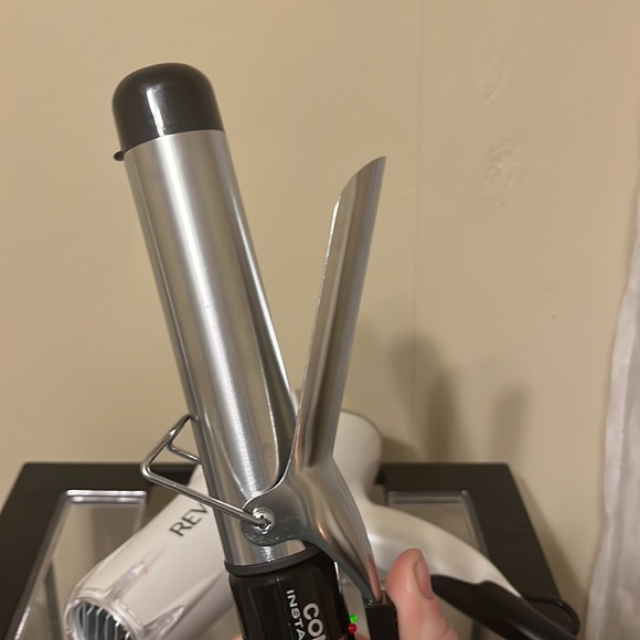 Beauty Bundle- hair dryer- curling iron AND Scunci Bobby Pins - Picture 6 of 10